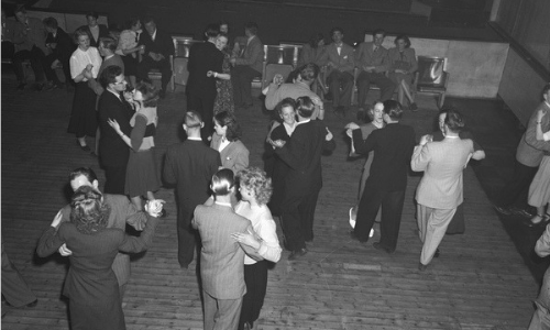 Edderkoppen Teater 1949, dans til Helmer Karlsens orkester